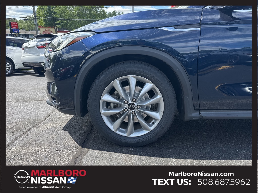 2021 Infiniti QX50 Essential photo 11