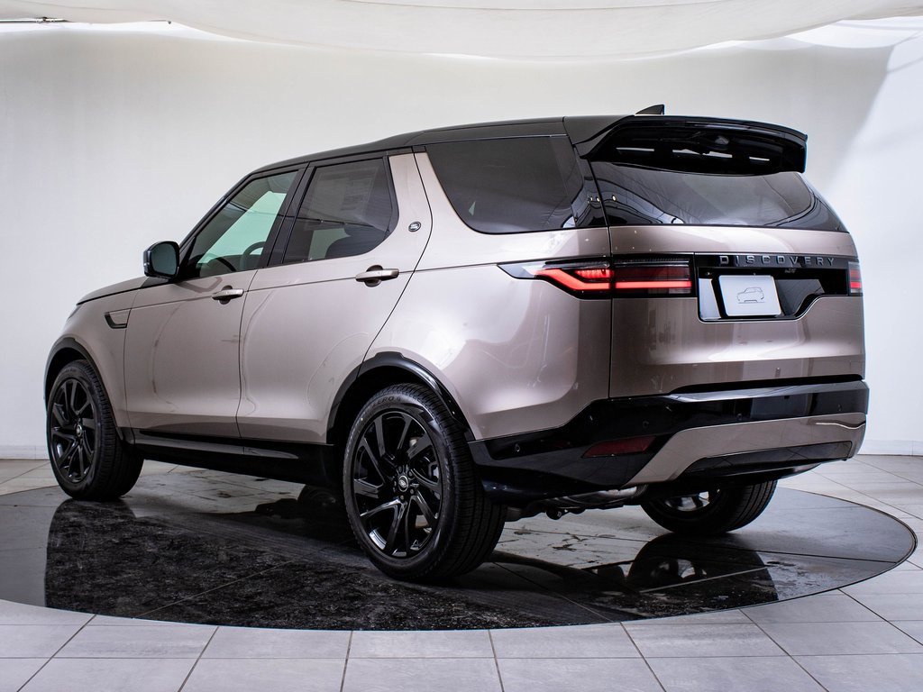 2025 Land Rover Discovery SE photo 10