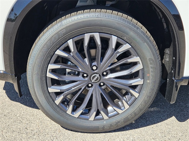 2026 Nissan Rogue Platinum photo 2