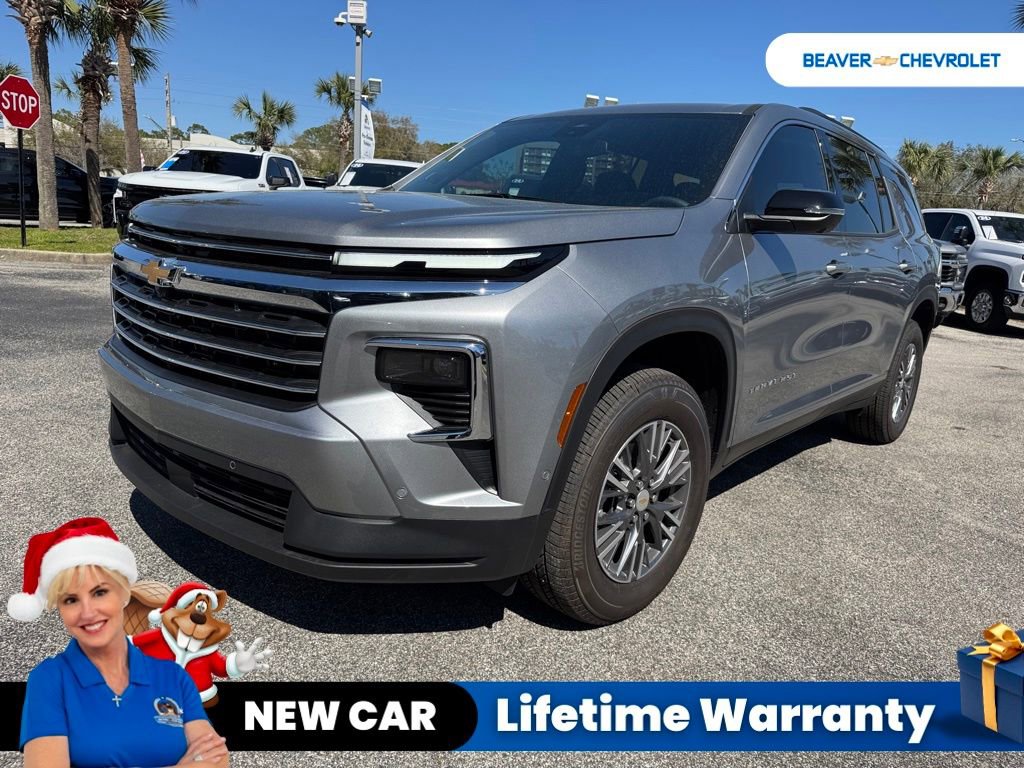 2025 Chevrolet Traverse LT's photo