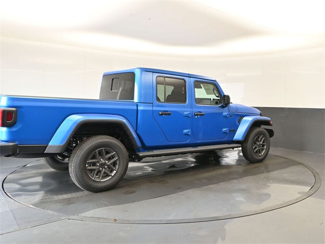 2025 Jeep Gladiator Sport S photo 3