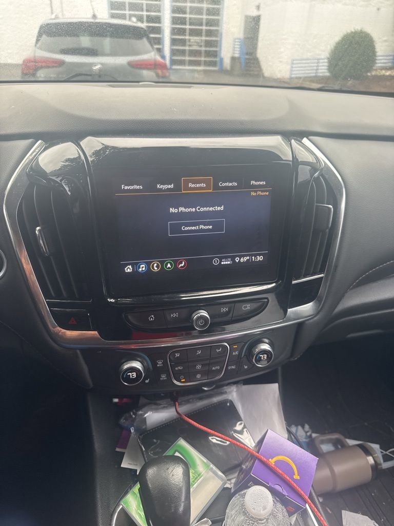 2021 Chevrolet Traverse Leather photo 8