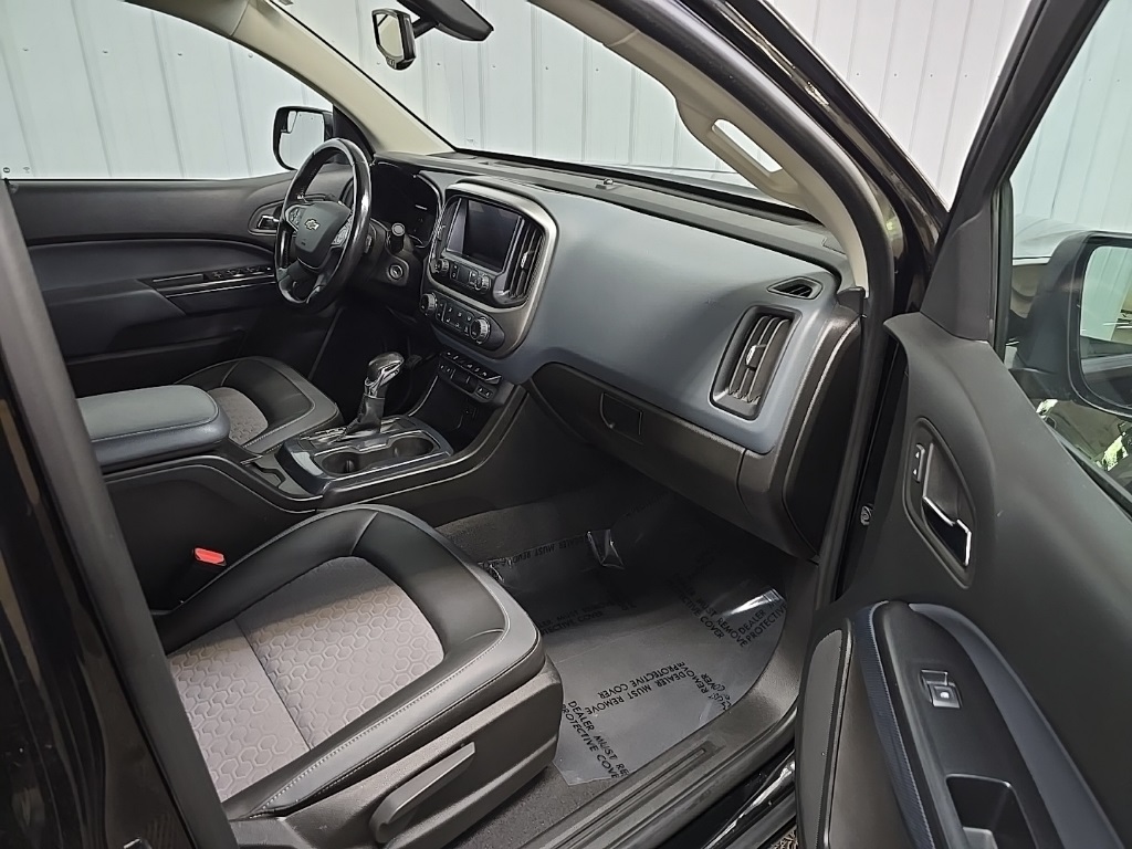 2022 Chevrolet Colorado Z71 photo 15