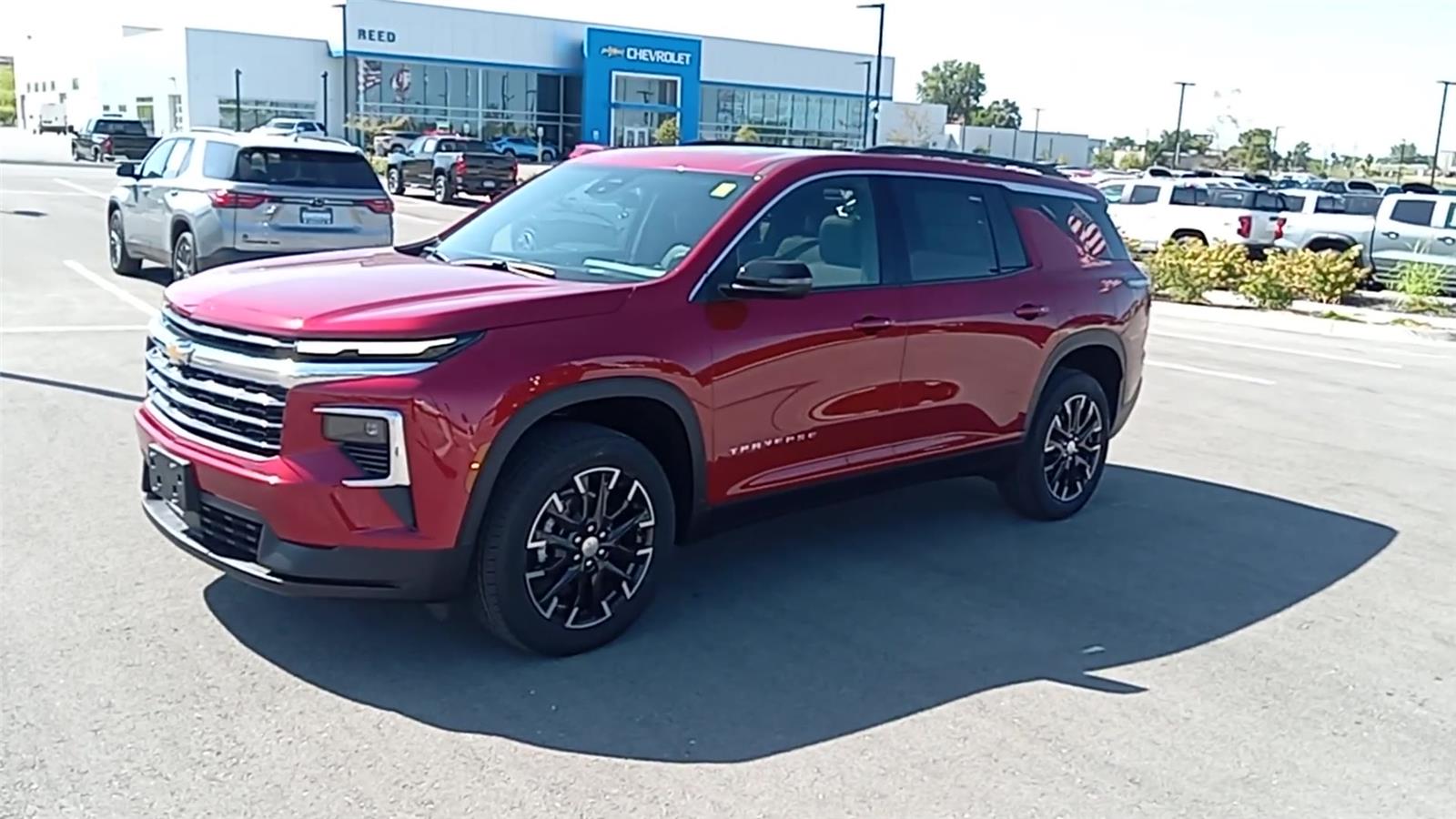 2026 Chevrolet Traverse photo 4