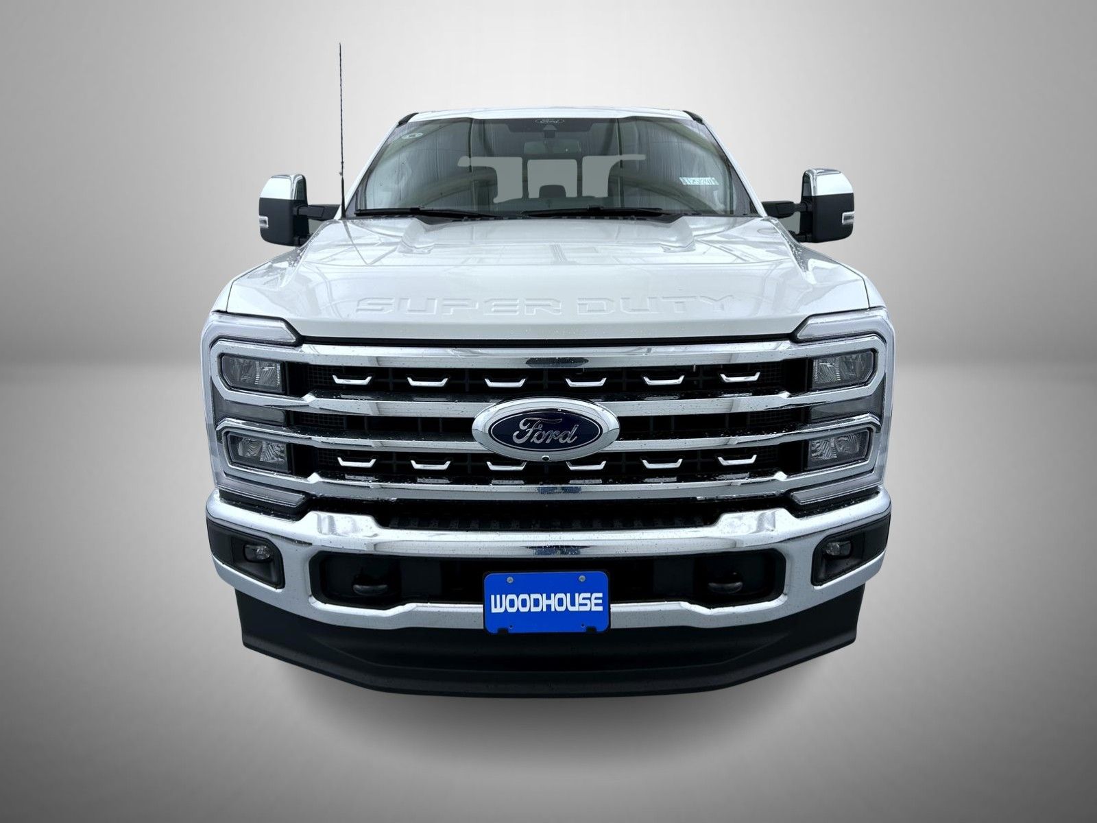 2025 Ford F-350 photo 2