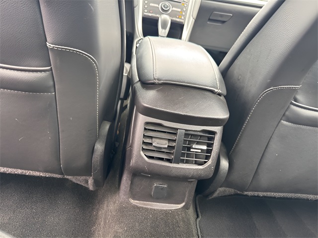 2016 Ford Fusion Titanium photo 10