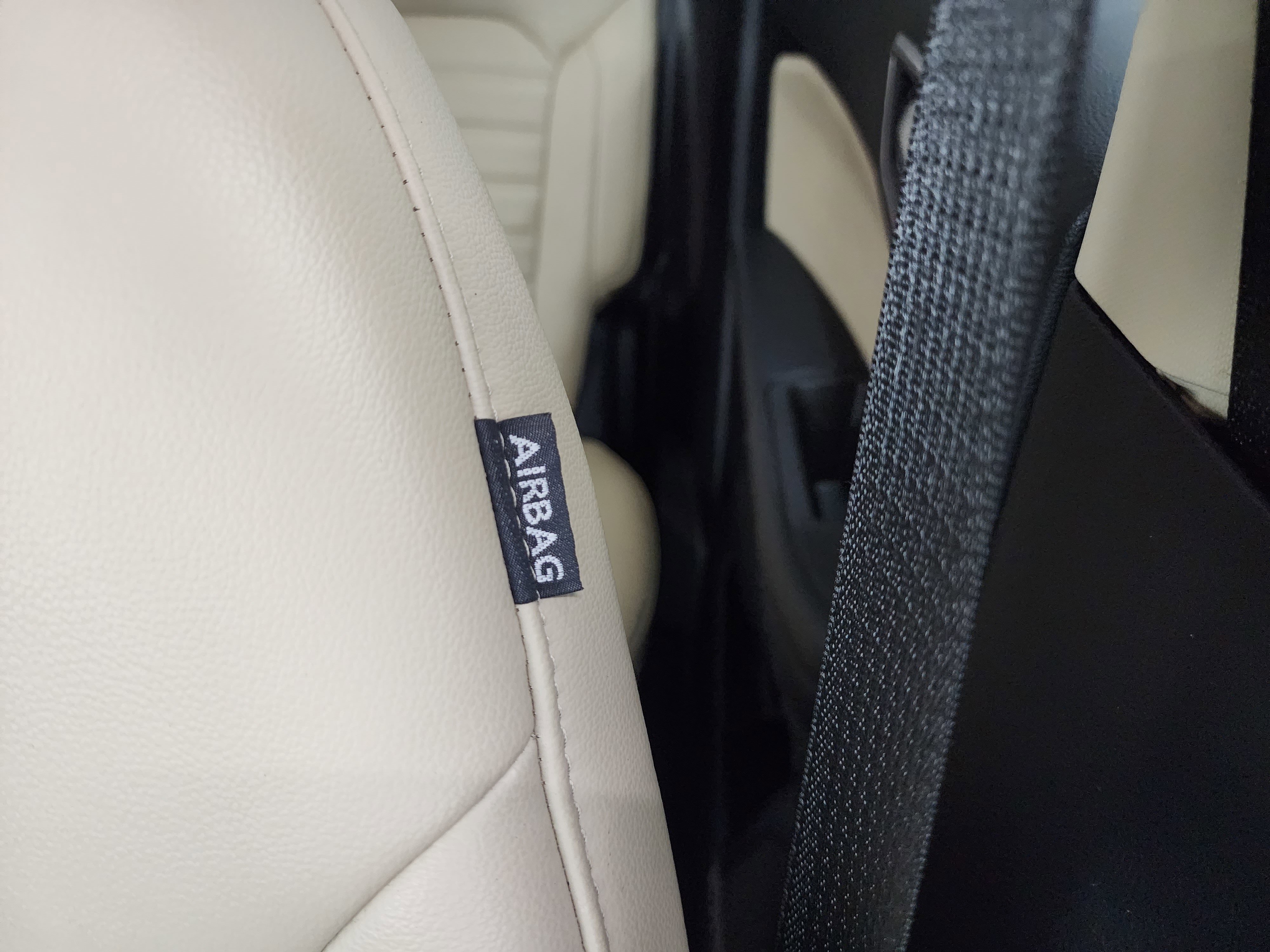2024 Ford Edge SEL photo 6