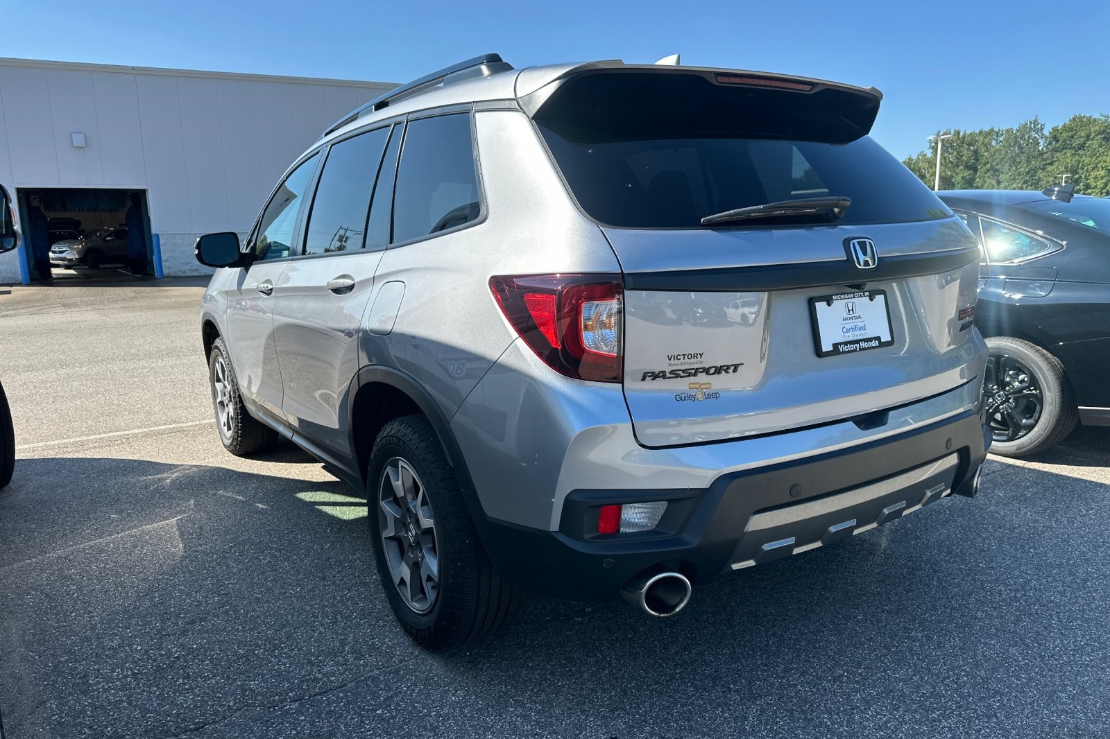 2022 Honda Passport TrailSport photo 3