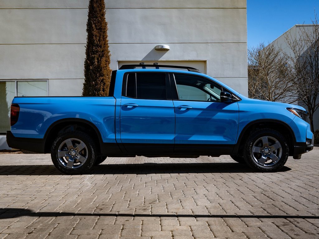 2024 Honda Ridgeline TrailSport photo 10