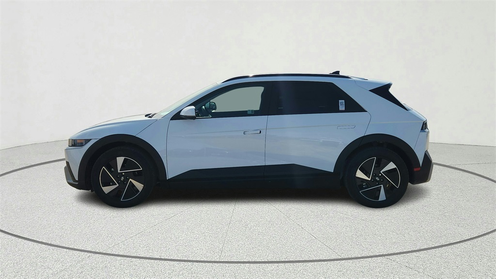 2025 Hyundai Ioniq 5 SE photo 15