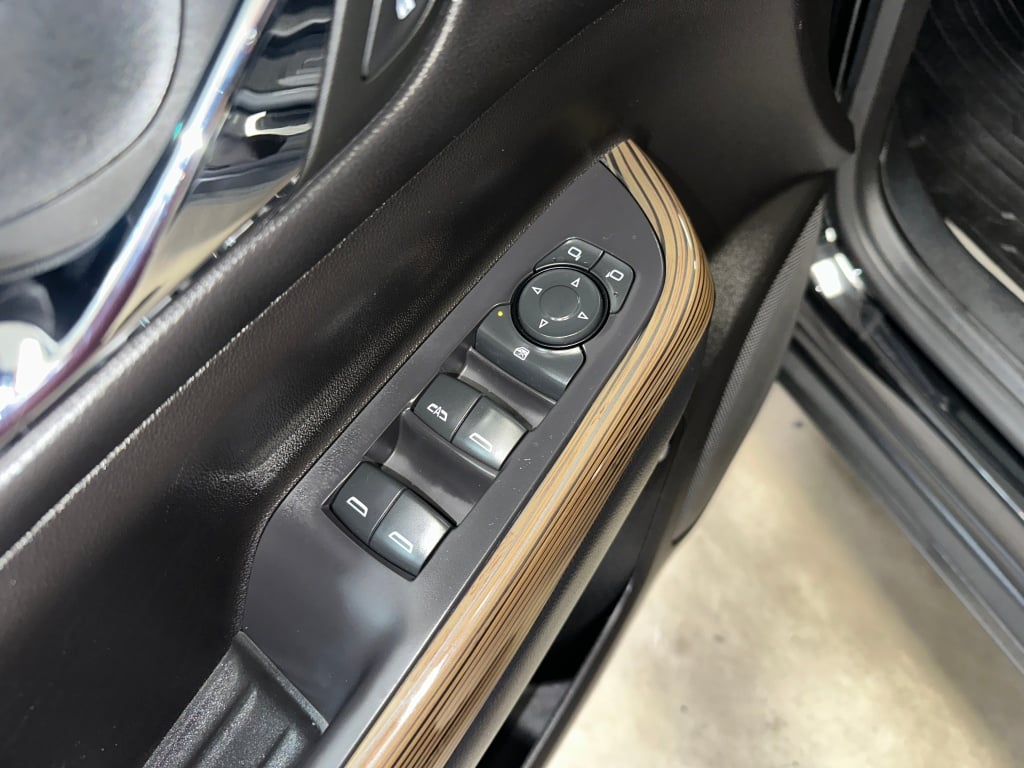 2021 Gmc Acadia SLE photo 4