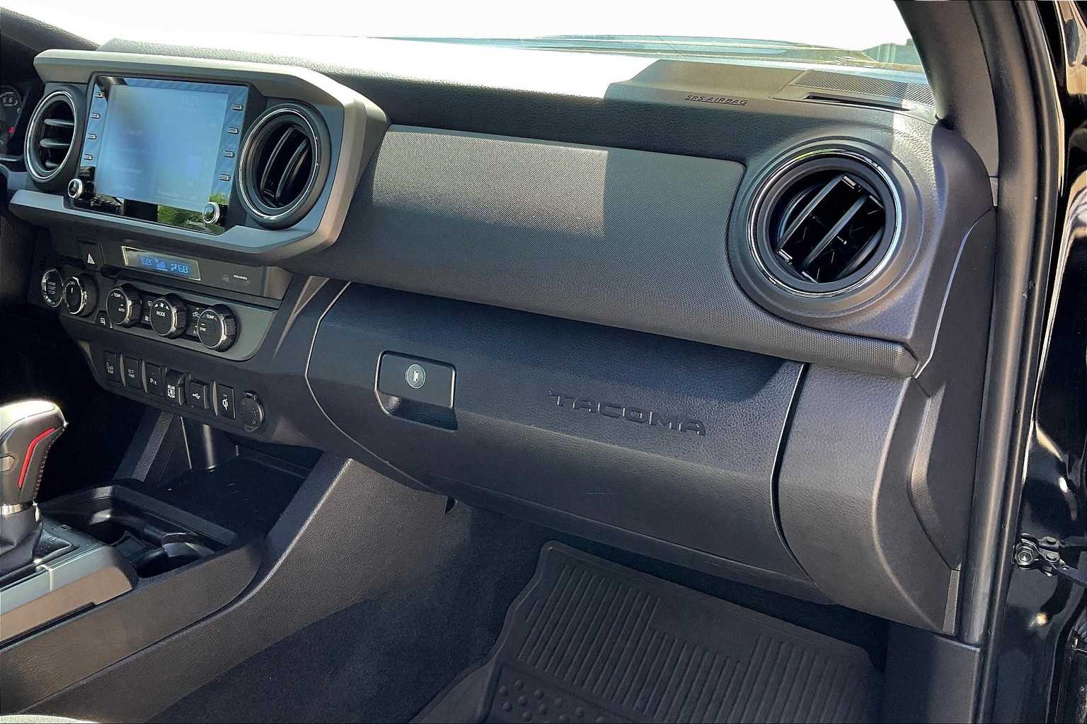 2023 Toyota Tacoma TRD Sport 4x4 Double Cab V6 photo 17