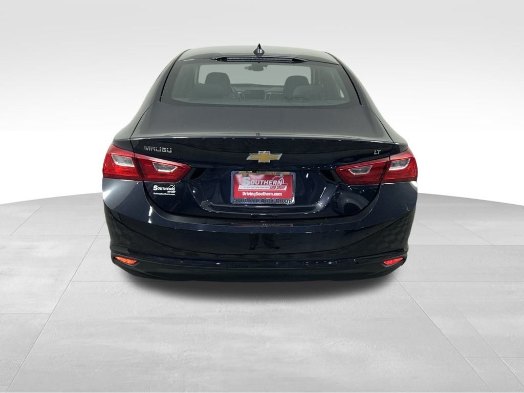 2023 Chevrolet Malibu 1LT photo 5
