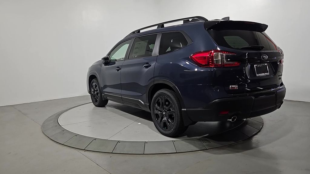 2025 Subaru Ascent Onyx Edition Touring photo 3