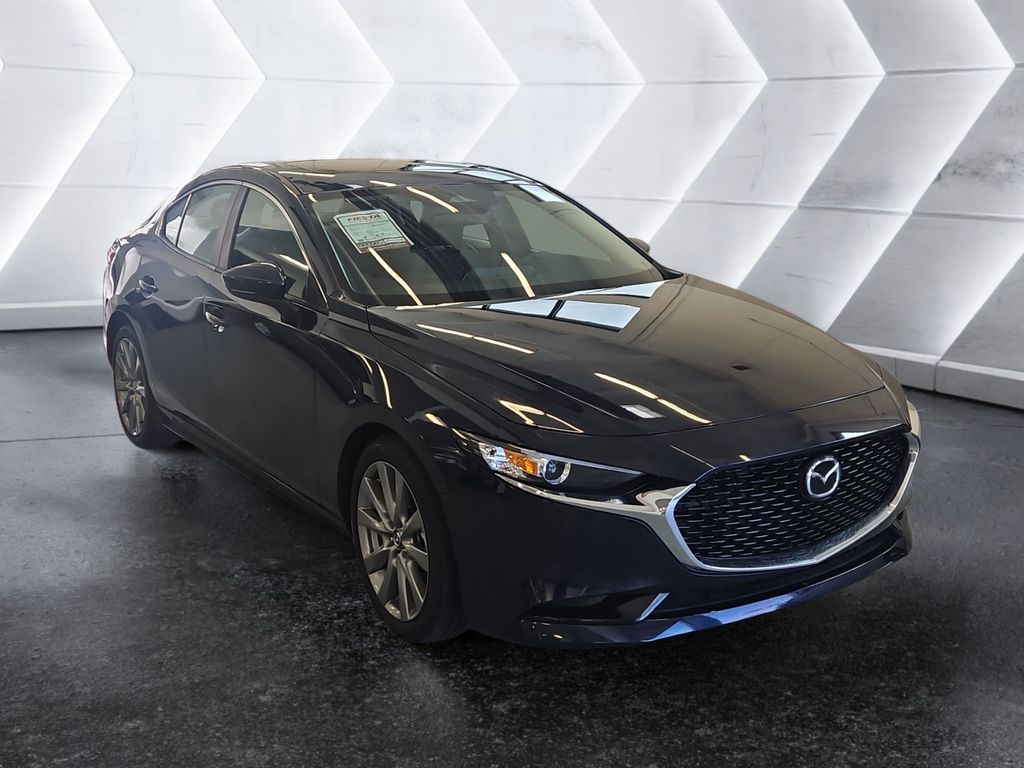 2024 Mazda Mazda3 2.5 s Preferred photo 3
