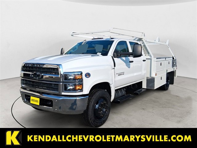2024 Chevrolet Silverado 4500 Medium Duty Chassis Cab Work Truck's photo