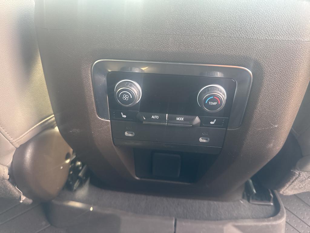 2022 Chevrolet Tahoe LT photo 17