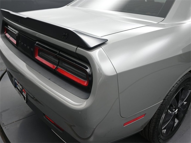 2023 Dodge Challenger SXT AWD photo 19