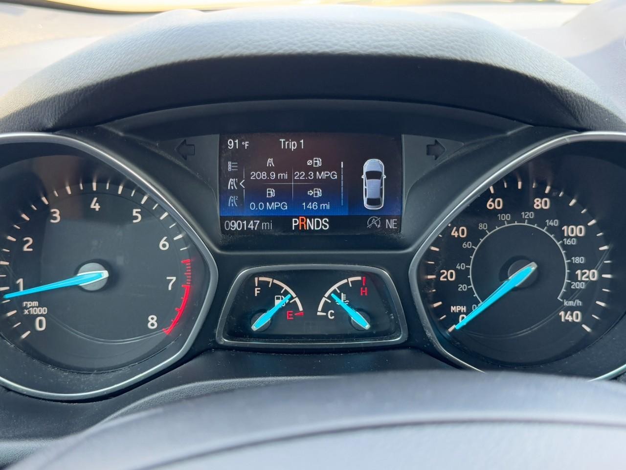 2019 Ford Escape Titanium photo 23
