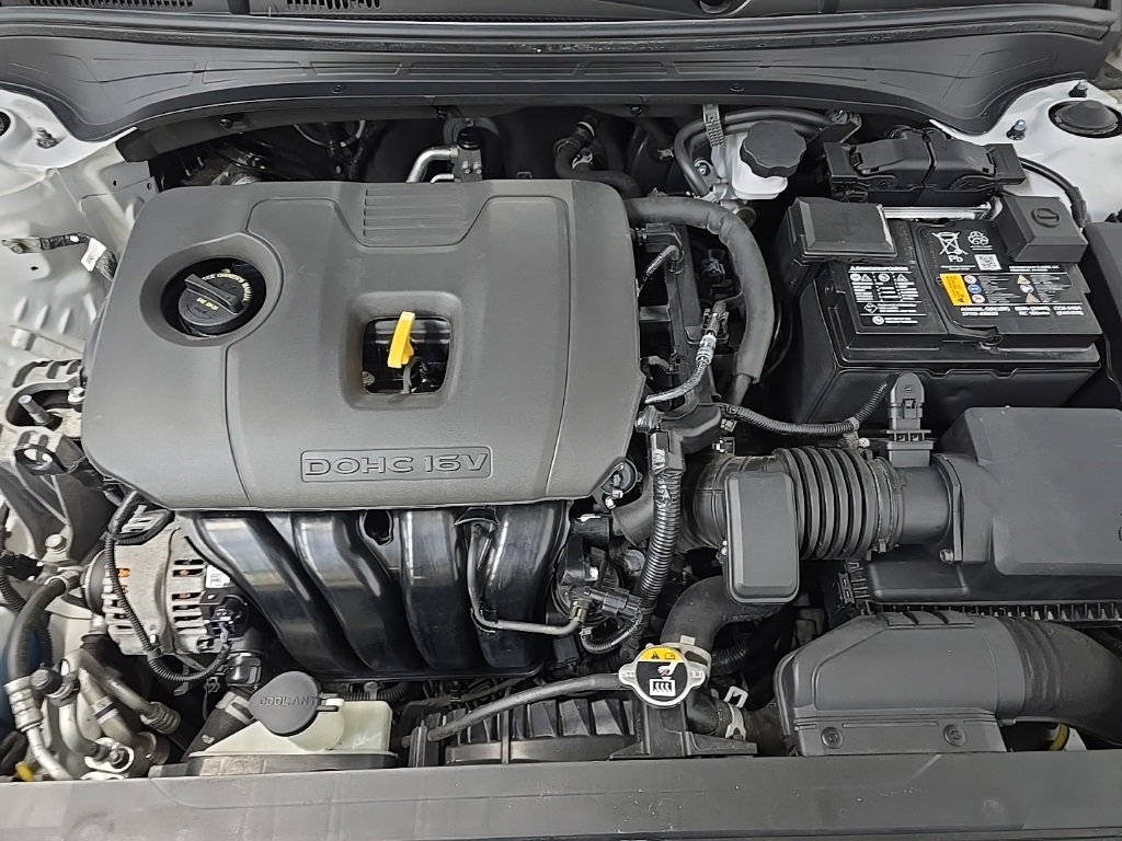 2022 Kia Forte LXS photo 12