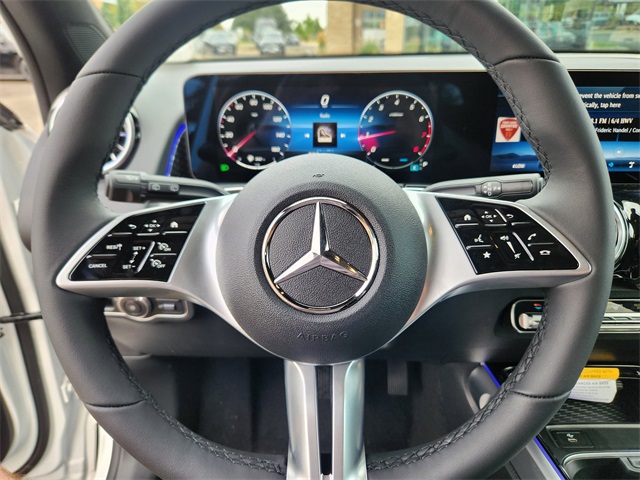 2026 Mercedes Benz GLB 250 4MATIC photo 17