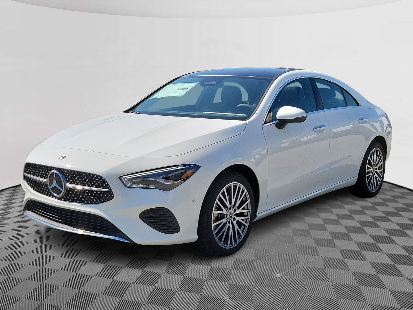 2025 Mercedes Benz CLA 250 4MATIC photo 3