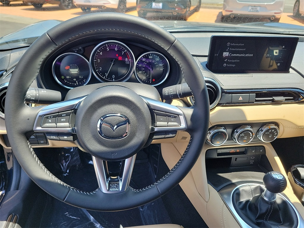 2025 Mazda MX-5 Miata Miata Grand Touring photo 4