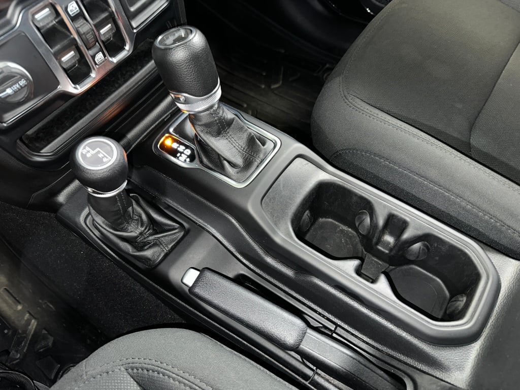 2021 Jeep Wrangler Unlimited Sport Altitude photo 10