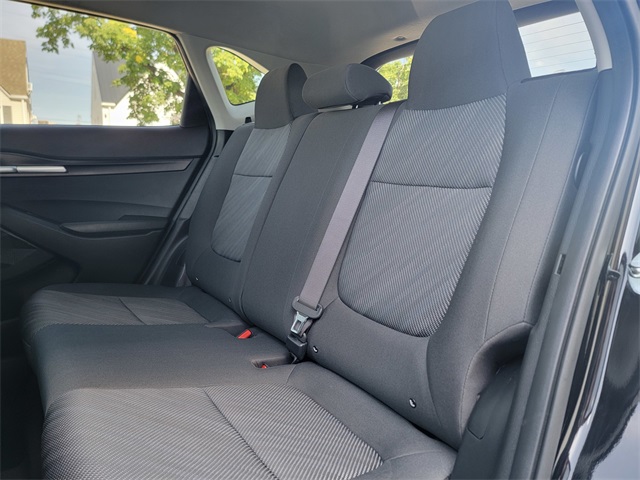 2023 Kia Seltos LX photo 15
