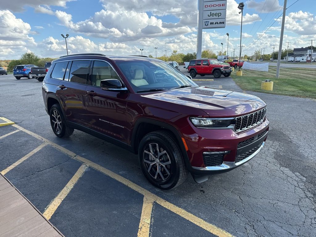 2025 Jeep Grand Cherokee L Limited's photo