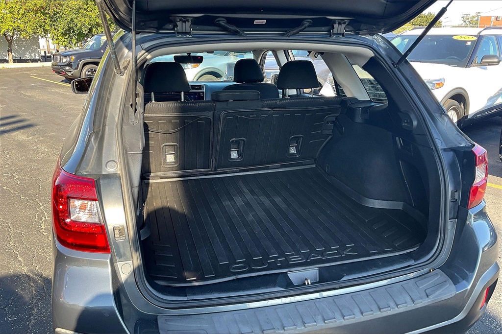 2019 SUBARU OUTBACK - Image 25