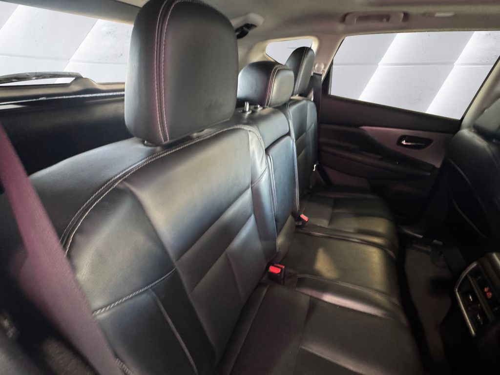 2021 Nissan Murano SL photo 16