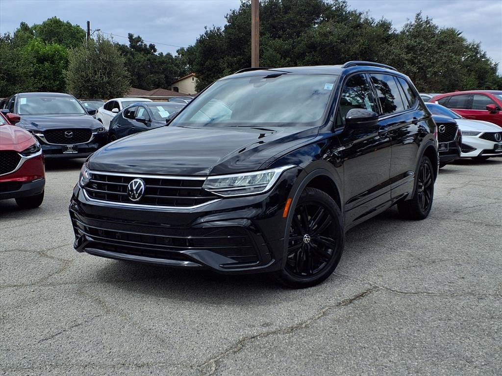 2022 Volkswagen Tiguan SE R-Line Black photo 24