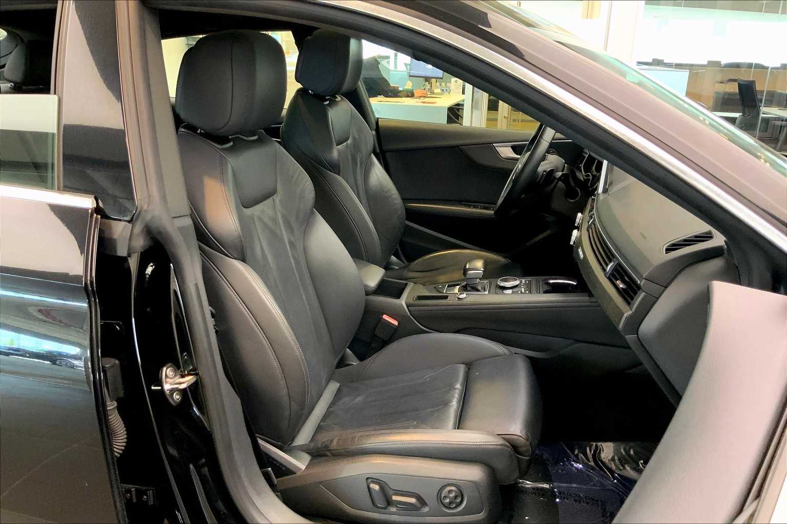 2019 Audi A5 Quattro Premium Plus S line photo 8