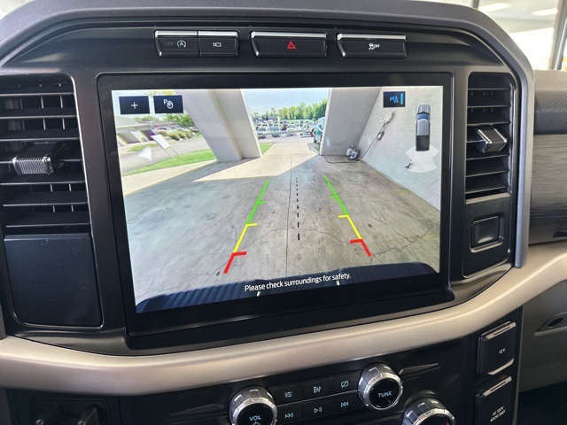 2021 Ford F-150 XLT photo 23