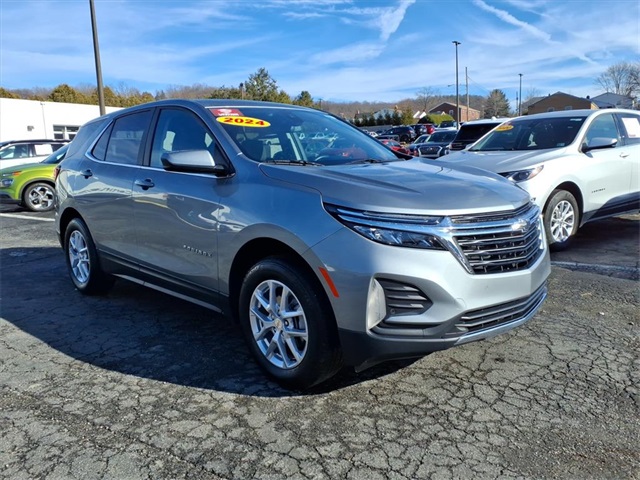 2024 Chevrolet Equinox LT's photo