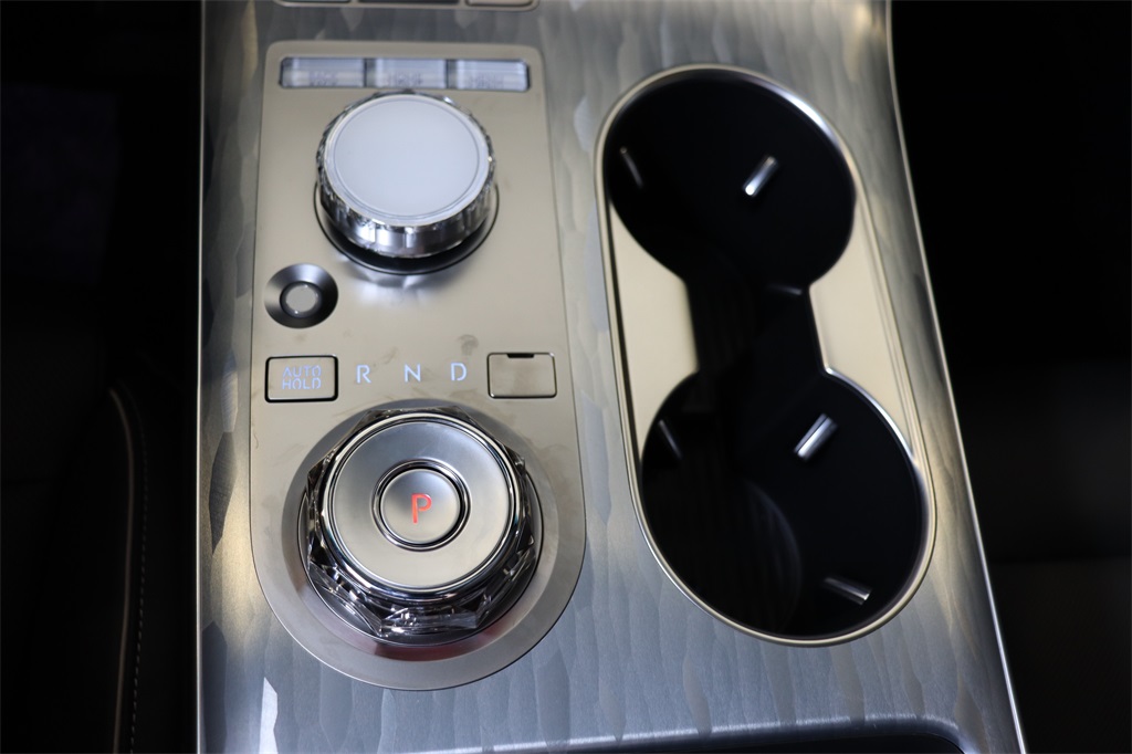 2026 Genesis Electrified GV70 photo 19