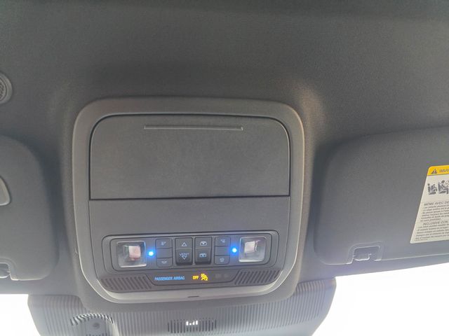 2025 Ford Explorer ST-Line photo 29