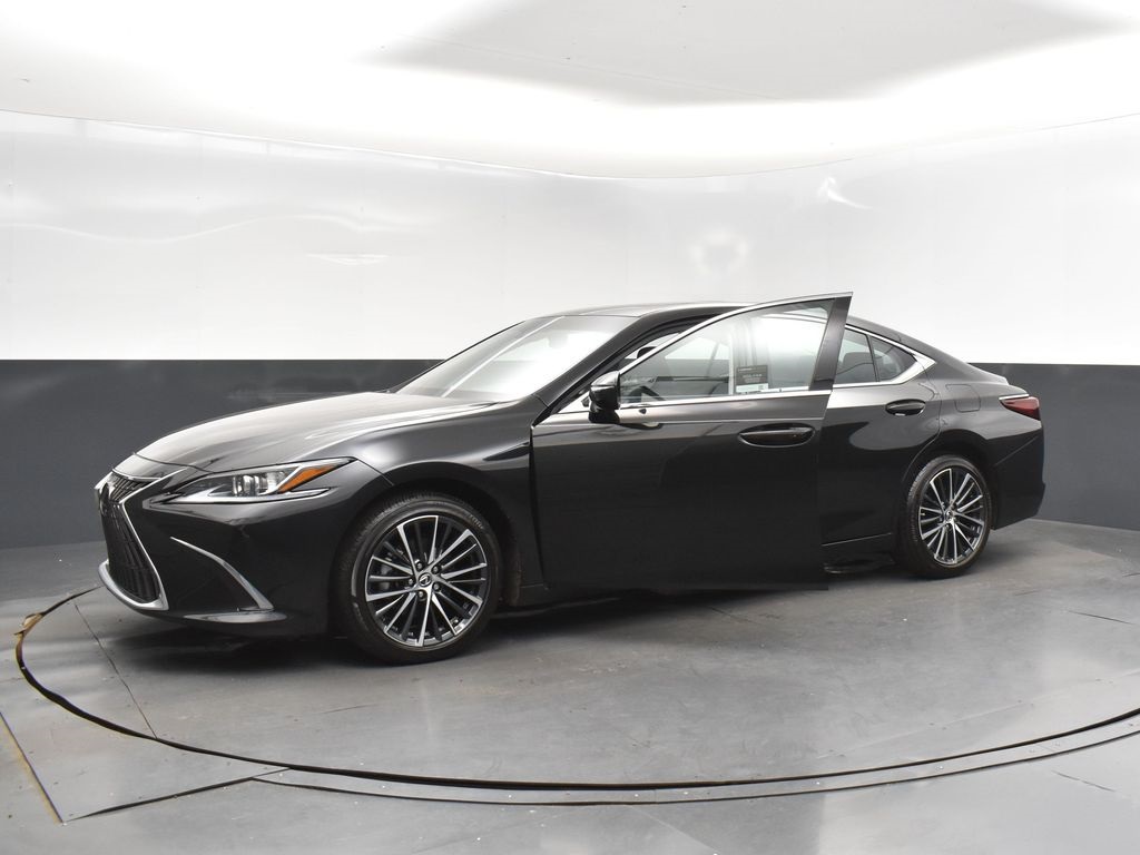 2025 Lexus ES 350 photo 3