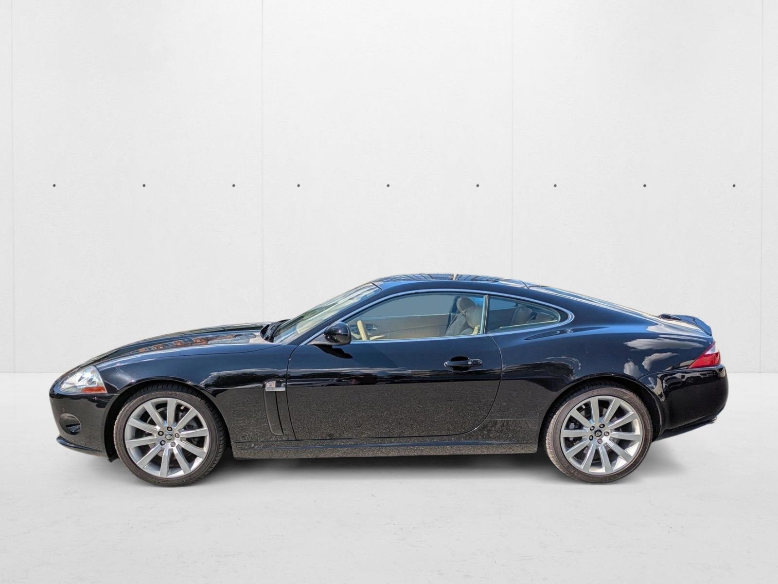 2009 Jaguar XK Base photo 9
