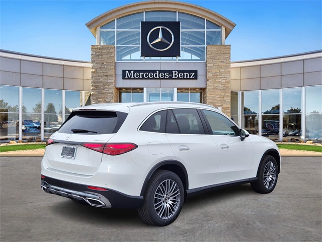 2026 Mercedes Benz GLC 300 4MATIC photo 3