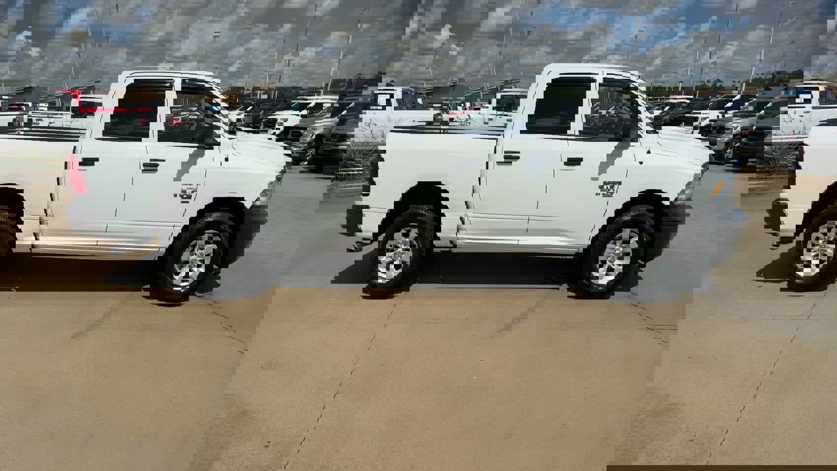 2023 Ram 1500 Classic Tradesman photo 2
