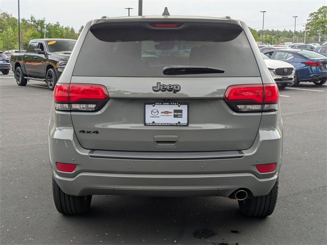2020 Jeep Grand Cherokee Altitude photo 3