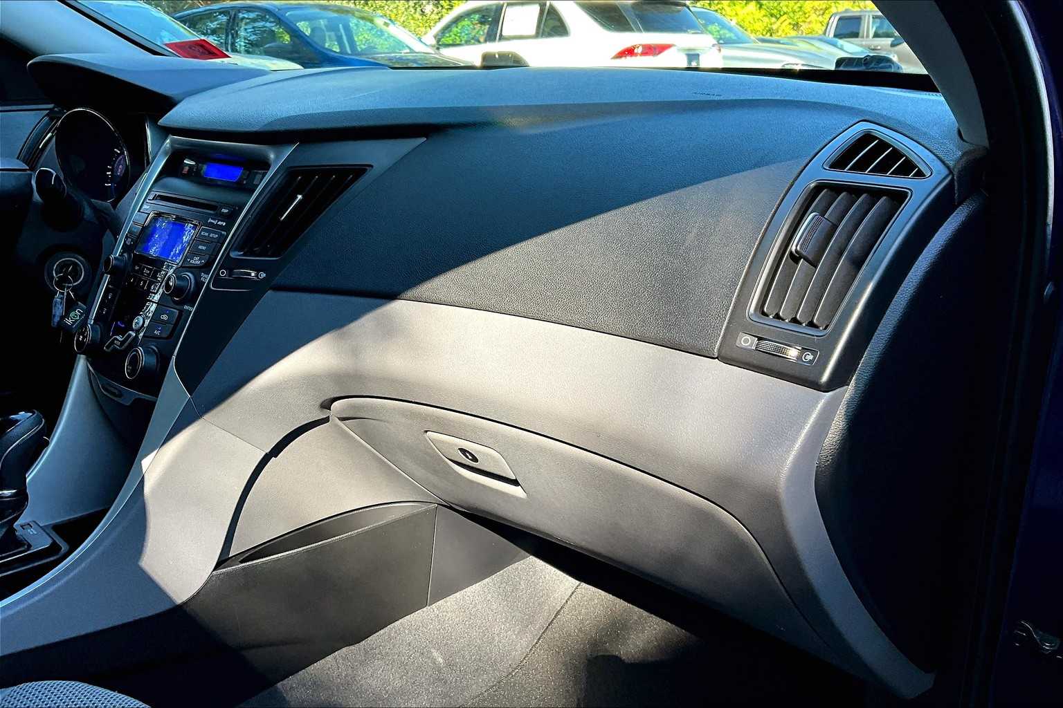 2013 Hyundai Sonata GLS photo 15