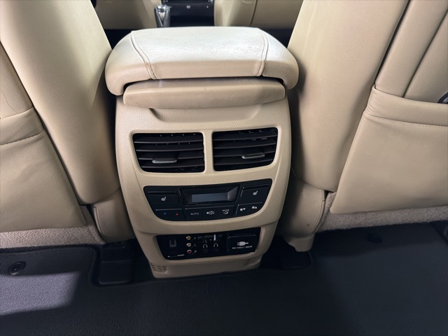 2014 Acura MDX SH-AWD photo 26