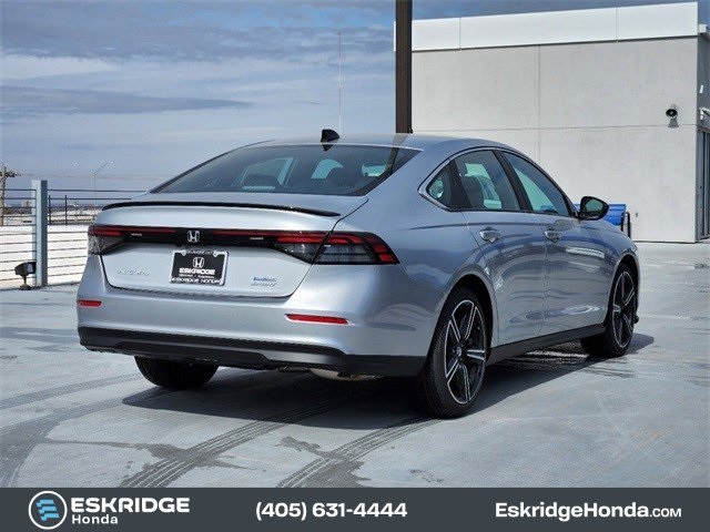 2025 Honda Accord Hybrid Sport photo 3