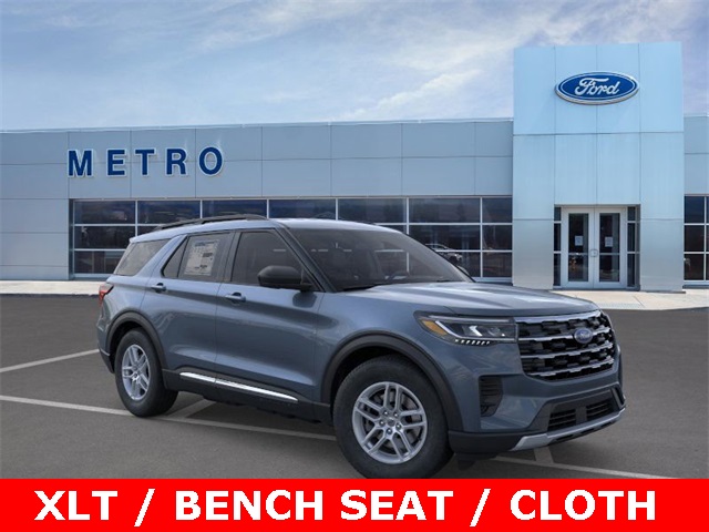 2025 Ford Explorer photo 22