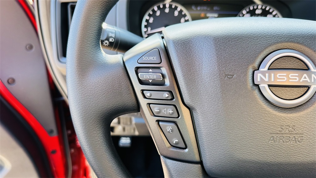 2025 Nissan Frontier S photo 16