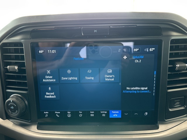 2025 Ford F-150 XLT photo 24