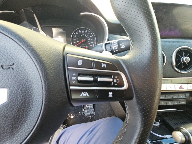 2022 Kia Stinger GT-Line photo 12